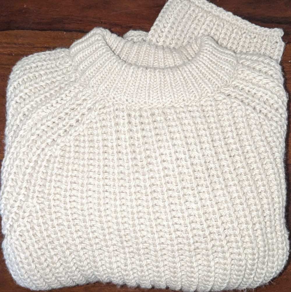 Oversized rib knit sweater